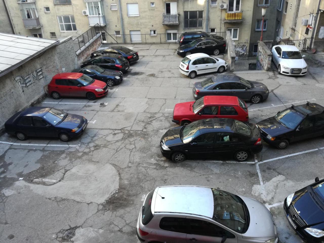 By The Park Free Parking Apartment Belgrade Exterior photo
